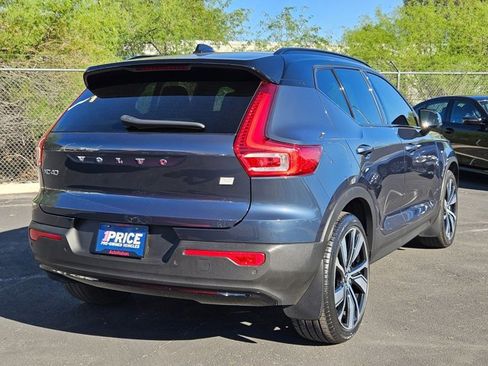 Used 2022 Volvo XC40 P8 Recharge Plus image 5