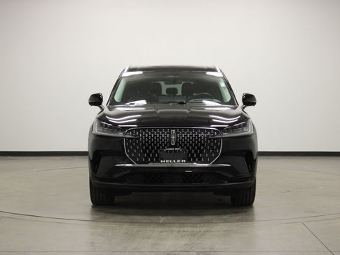 Used 2025 Lincoln Aviator Reserve image 3