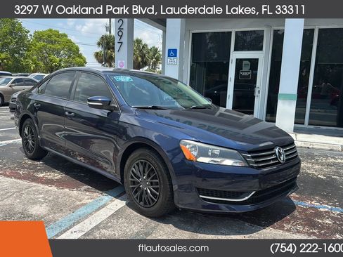 Used 2015 Volkswagen Passat 1.8T S FWD image 3