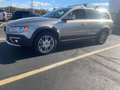 Used 2016 Volvo XC70 T5 Premier w/ Proximity Package