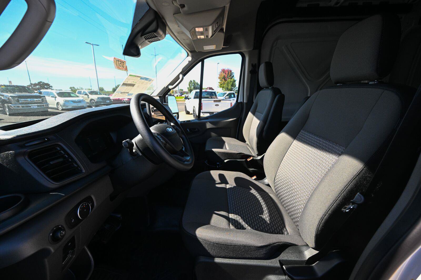 New 2027 Ford Transit 250 148 Medium Roof RWD image 14