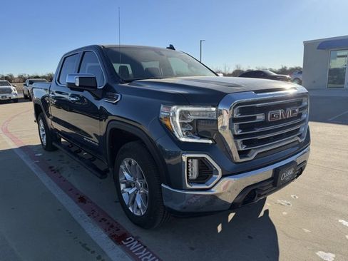 Used 2021 GMC Sierra 1500 SLT w/ X31 Off-Road Package image 2