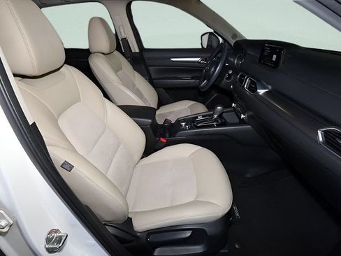 Used 2019 MAZDA CX-5 Touring FWD image 12