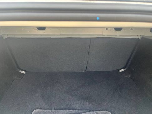 Used 2022 MAZDA MAZDA3 s FWD image 9