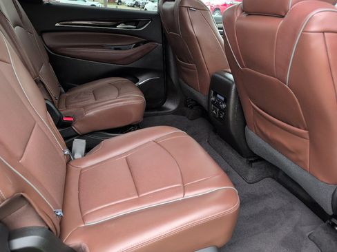 Used 2018 Buick Enclave Avenir w/ Avenir Technology Package image 15