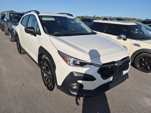 Used 2024 Subaru Crosstrek 2.0i Premium w/ Crosstrek Mirror Package AWD/4WD image 6