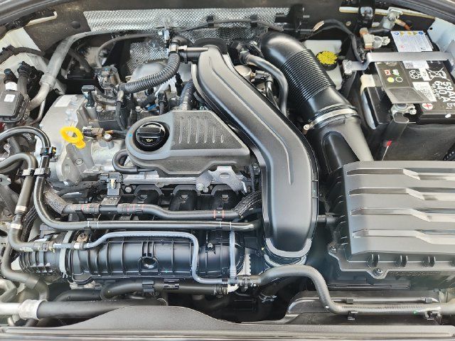Used 2025 Volkswagen Jetta Sport FWD image 15