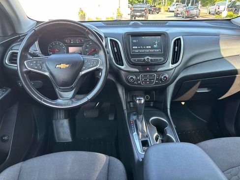 Used 2018 Chevrolet Equinox LT AWD/4WD image 10