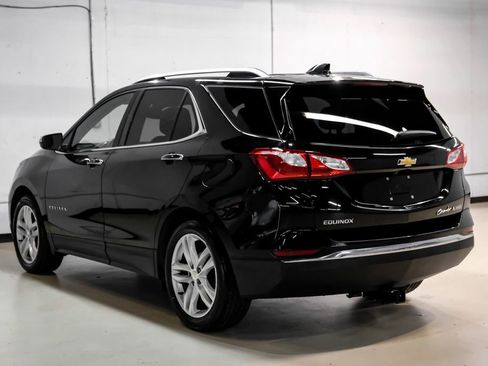 Used 2018 Chevrolet Equinox Premier FWD image 10