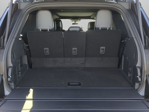 New 2026 Ford Expedition Tremor image 41