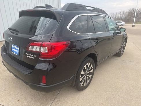 Used 2016 Subaru Outback 2.5i Limited AWD/4WD image 8