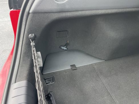 Used 2020 Hyundai Ioniq SEL image 24