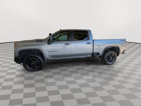 New 2026 Chevrolet Silverado 3500 LT w/ Trail Boss Package AWD/4WD image 4