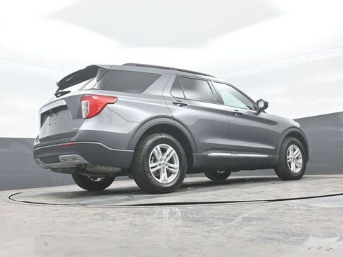 Used 2022 Ford Explorer XLT w/ Equipment Group 202A image 20