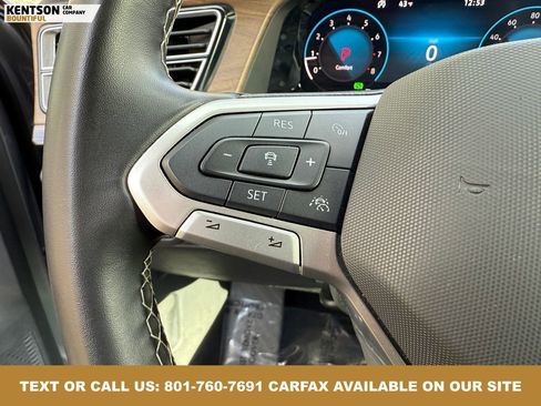 Used 2025 Volkswagen Atlas SE image 19