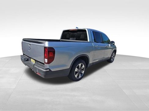 Used 2019 Honda Ridgeline RTL-T image 11