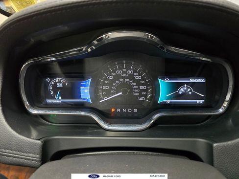 Used 2017 Lincoln MKT AWD image 30