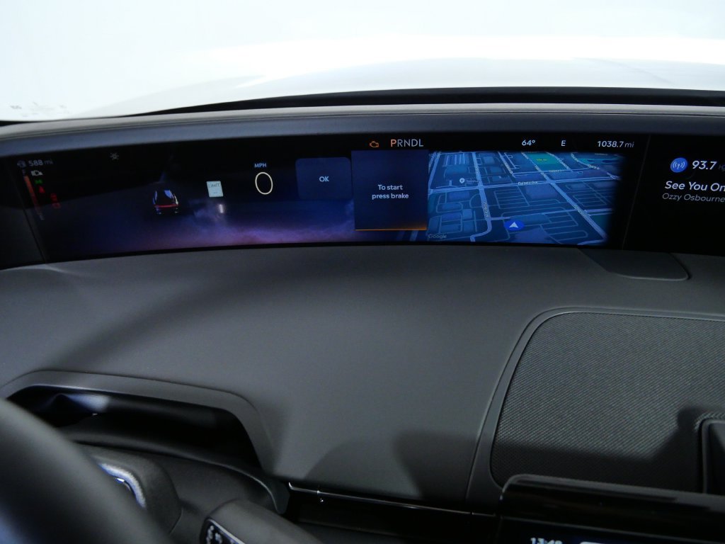 New 2026 Lincoln Nautilus Reserve AWD/4WD image 21