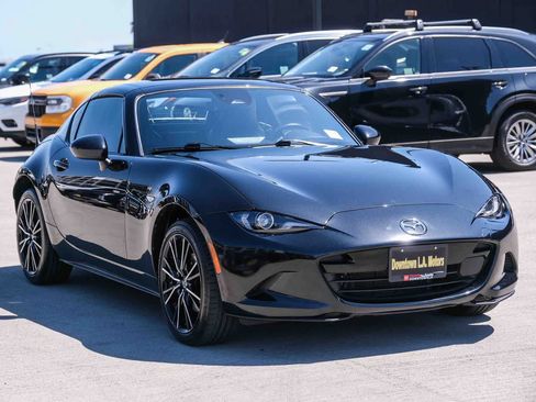 Used 2025 MAZDA MX-5 Miata RF Grand Touring RWD image 3