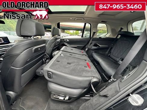 Used 2024 BMW X7 xDrive40i AWD/4WD image 16