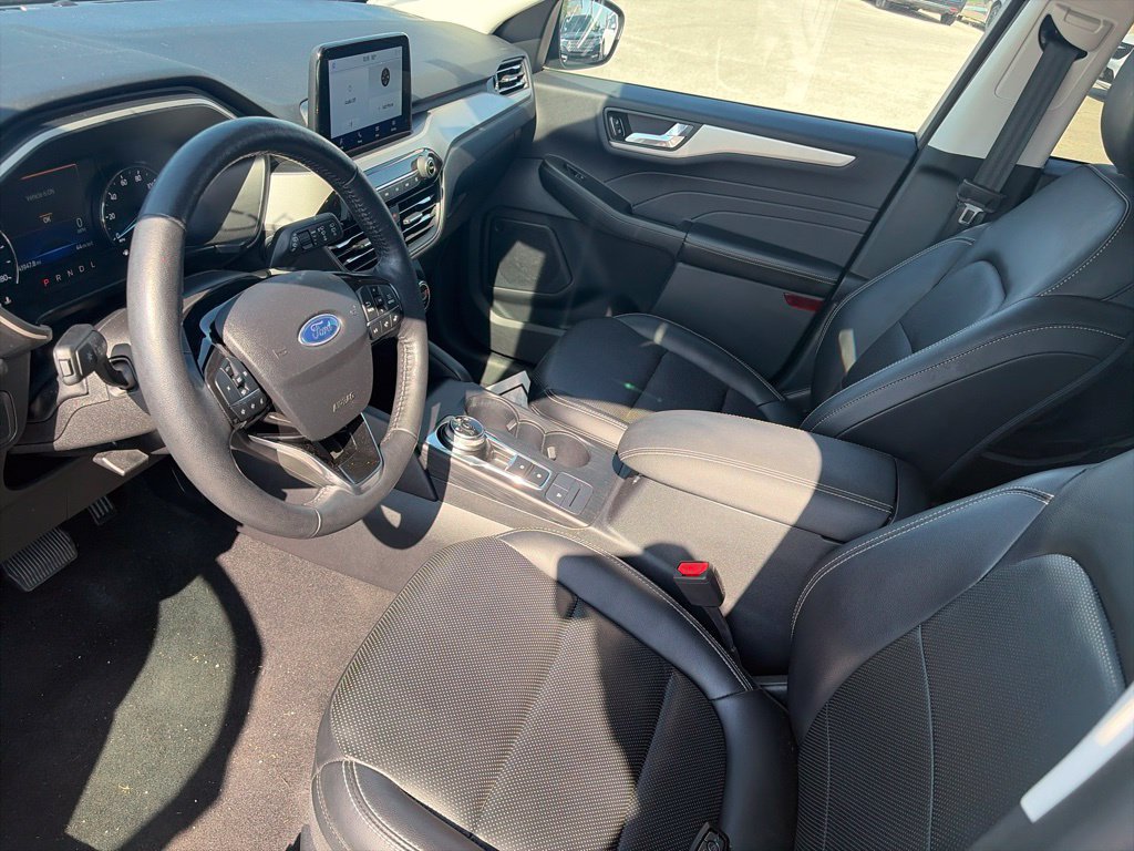 Used 2021 Ford Escape SEL FWD image 16