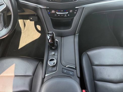 Certified 2024 Cadillac XT5 Premium Luxury AWD/4WD image 26