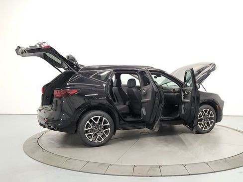 Used 2025 Chevrolet Blazer RS image 15