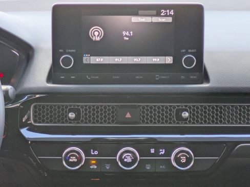 Used 2024 Honda Civic Sport image 18