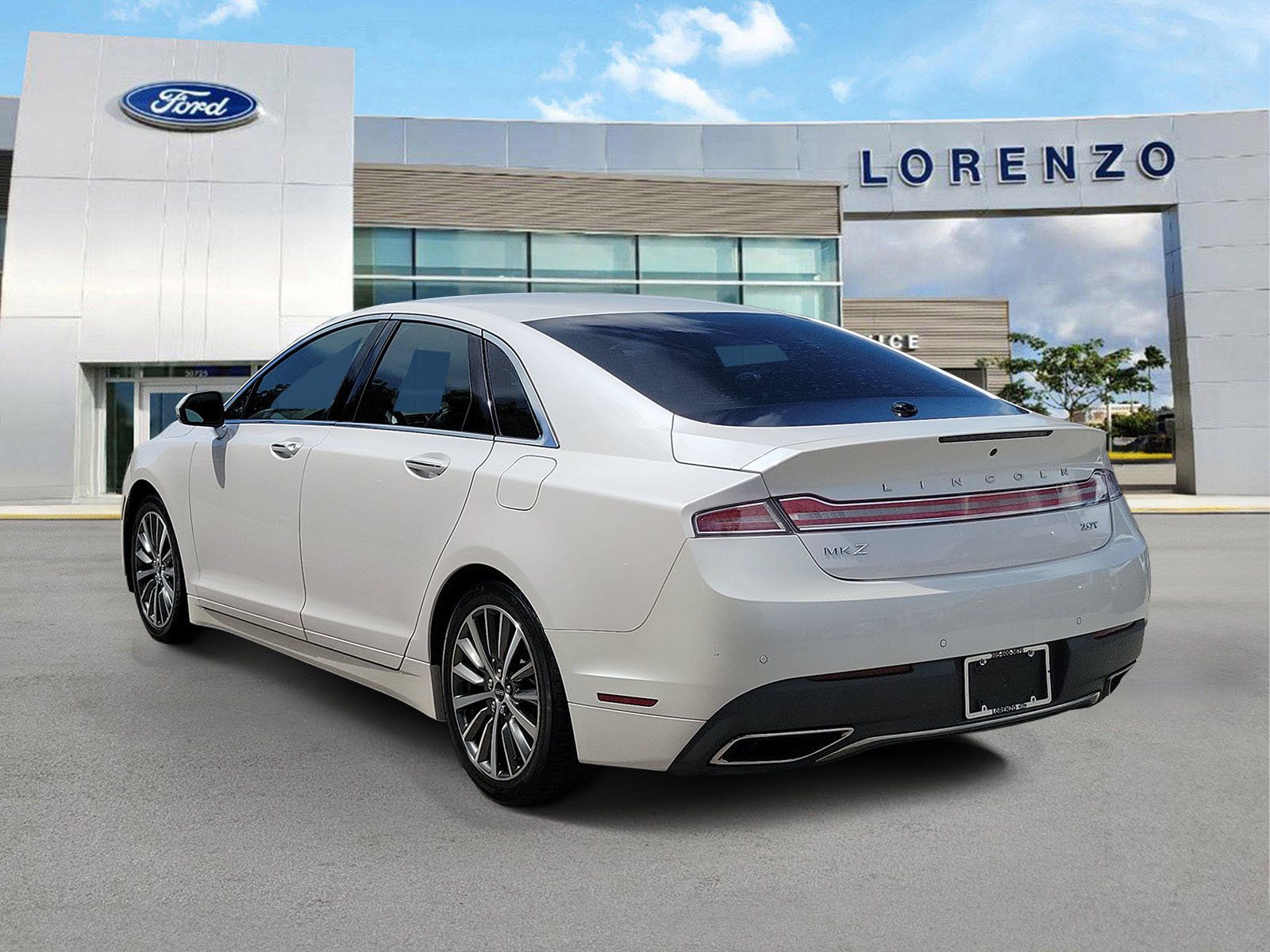 Used 2020 Lincoln MKZ FWD image 7