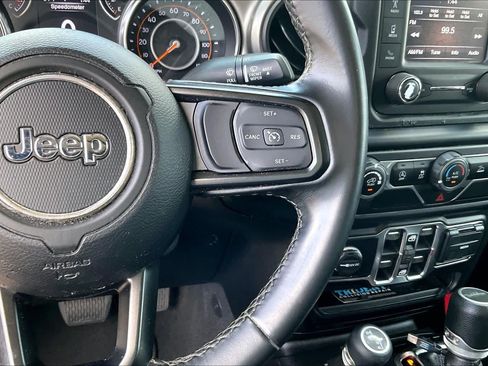 Used 2020 Jeep Gladiator Sport w/ Quick Order Package 24S AWD/4WD image 23