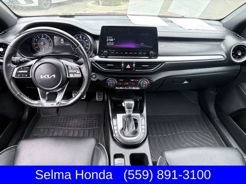 Used 2023 Kia Forte GT-Line w/ GT-Line Premium Package FWD image 8
