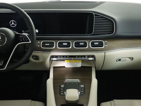 New 2026 Mercedes-Benz GLE 450 4MATIC Coupe image 15