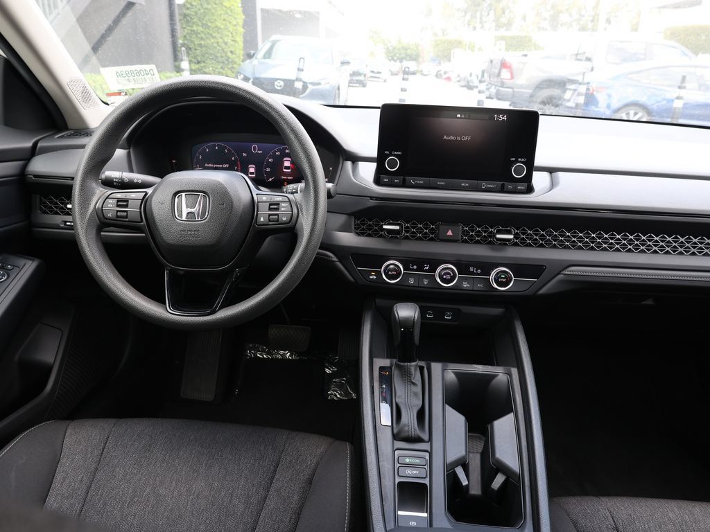 Used 2025 Honda Accord SE image 20