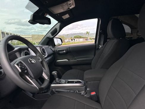 Used 2023 Toyota Tacoma image 12