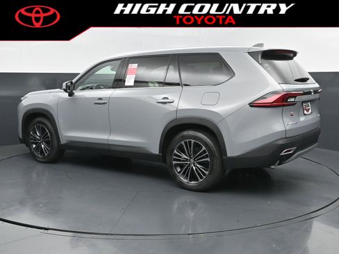 New 2026 Toyota Grand Highlander AWD Hybrid image 3