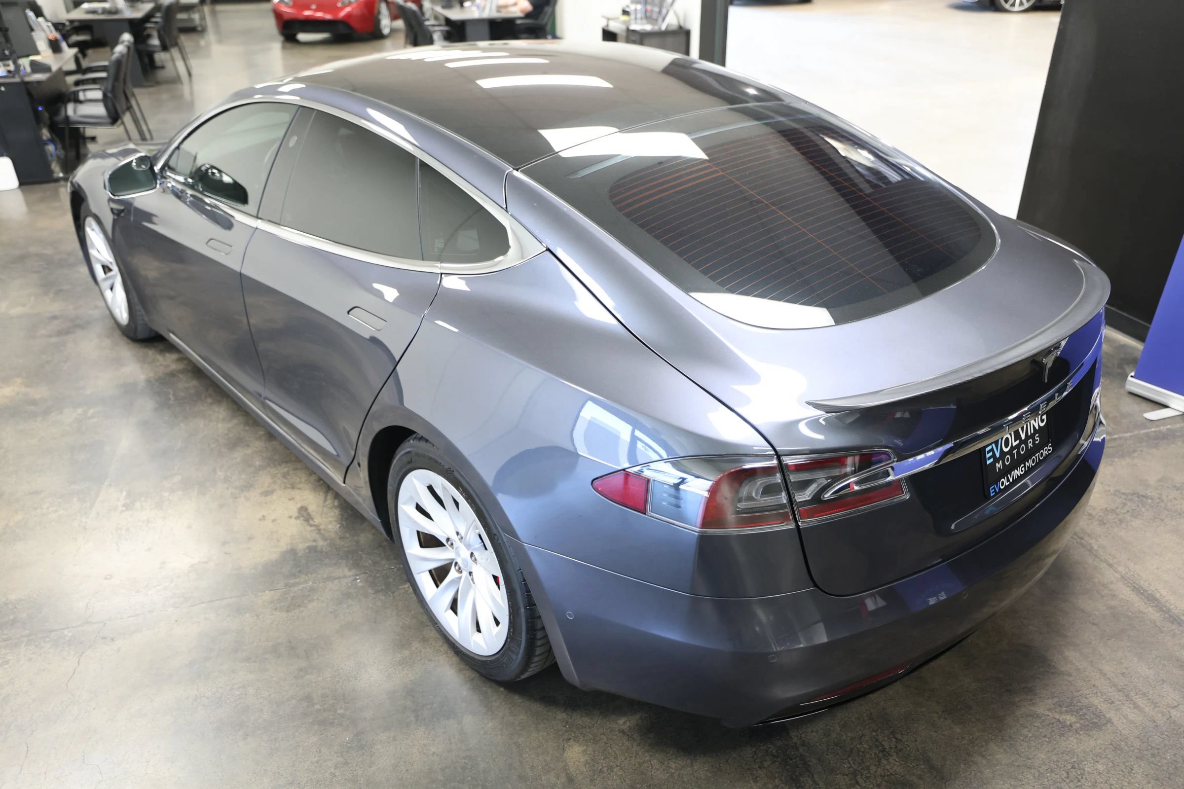 Used 2019 Tesla Model S Performance AWD/4WD image 22
