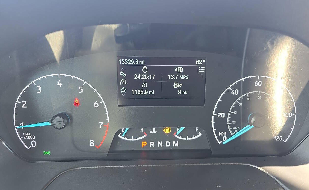 Used 2025 Ford Transit 350 148 Medium Roof AWD image 9