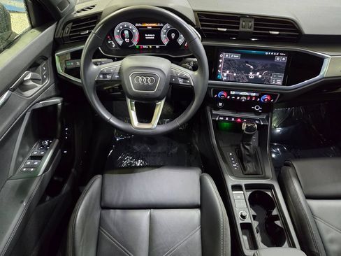 Used 2023 Audi Q3 2.0T Premium Plus w/ Premium Plus Package AWD/4WD image 15