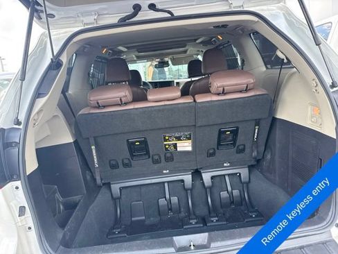 Used 2020 Toyota Sienna Limited Premium w/ Protection Package AWD/4WD image 7