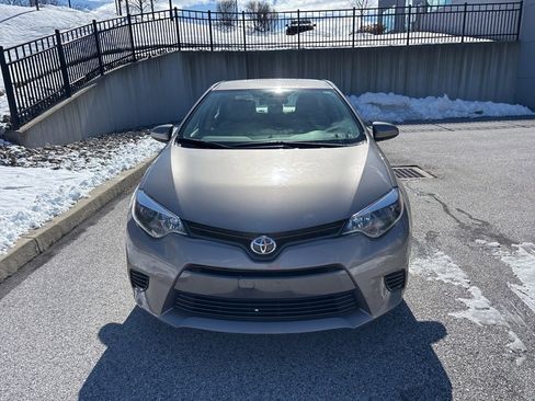 Used 2015 Toyota Corolla LE image 7