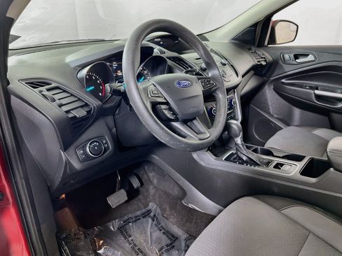 Used 2017 Ford Escape SE AWD/4WD image 9