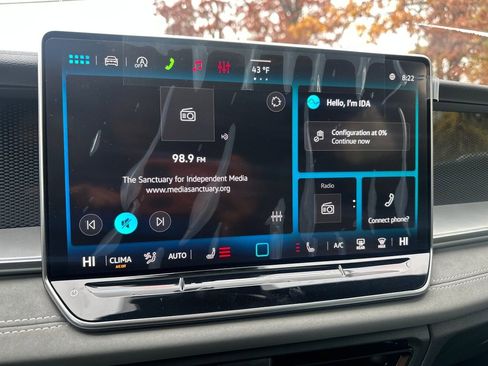 New 2026 Volkswagen Tiguan SE R-Line image 9