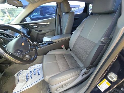 Used 2018 Chevrolet Impala LS FWD image 13