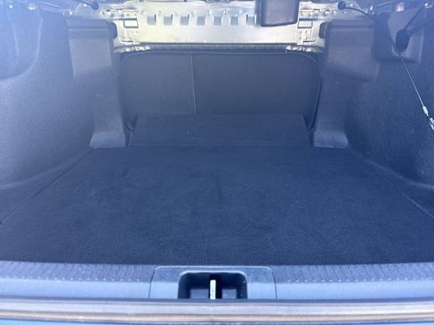 Used 2021 Toyota Camry LE image 18