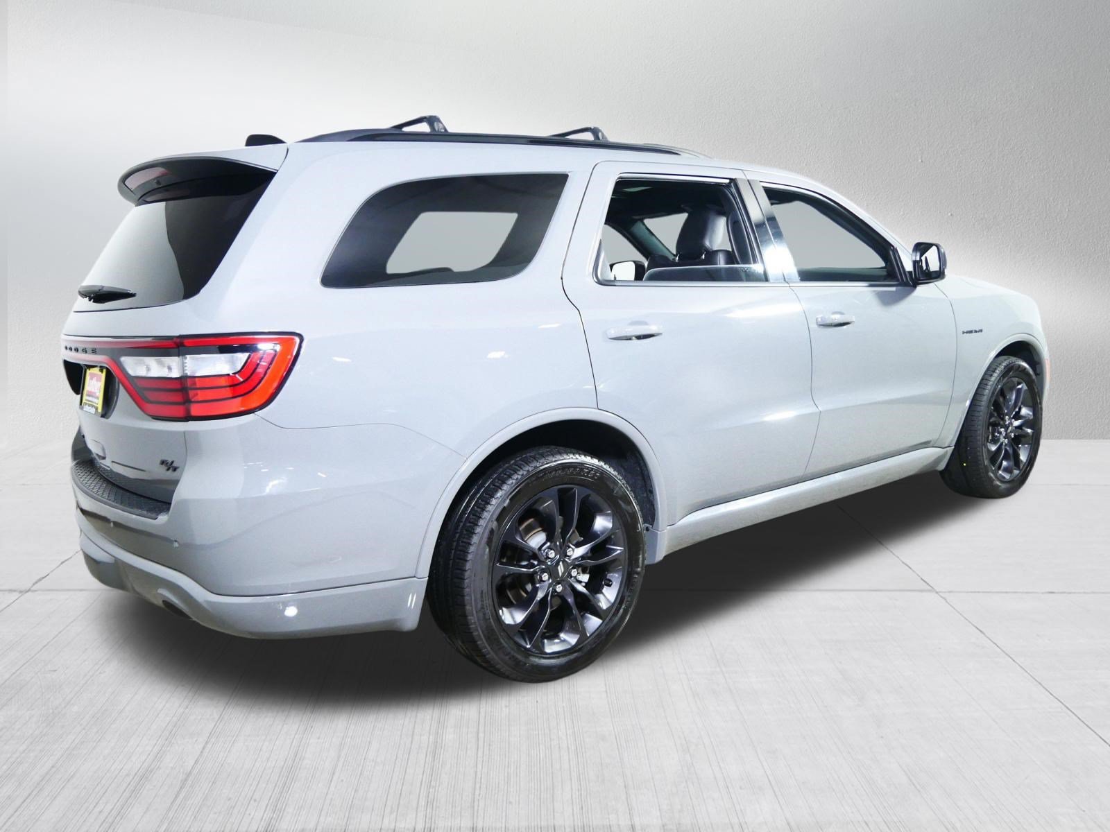 Used 2023 Dodge Durango R/T AWD/4WD image 7