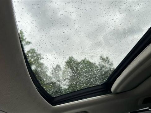 Used 2011 Honda Odyssey EX-L image 35