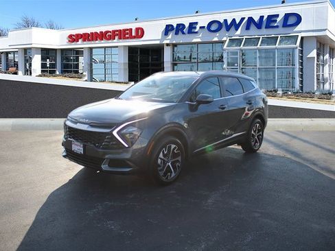 Certified 2023 Kia Sportage EX image 3