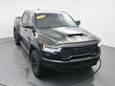 Used 2025 RAM 1500 RHO image 20