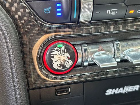 Used 2017 Ford Mustang Premium w/ Equipment Group 201A RWD image 20