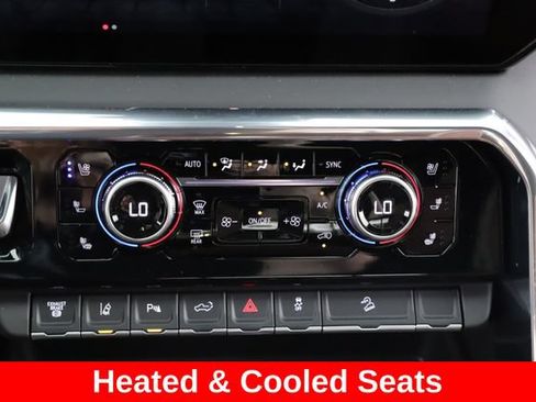 Used 2026 GMC Sierra 2500 Denali Ultimate w/ LPO, GMC Protection Package AWD/4WD image 4